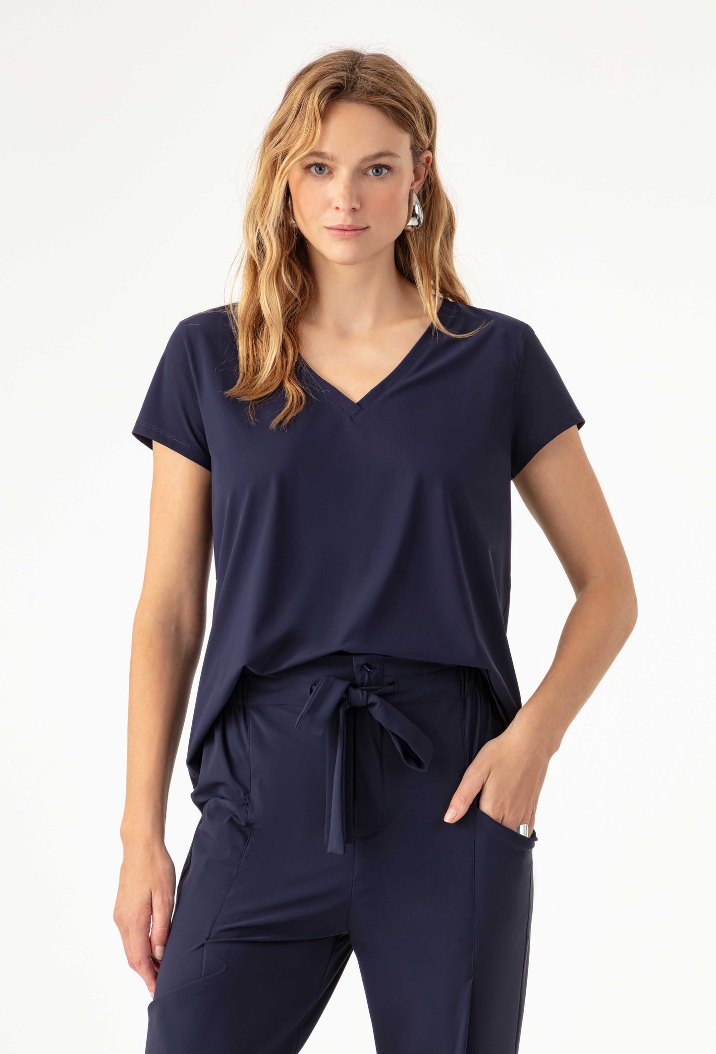 LINDA t-shirt