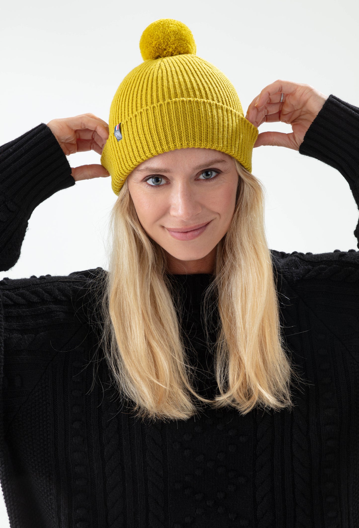 Bonnet Perrine jaune citron 100% laine 1