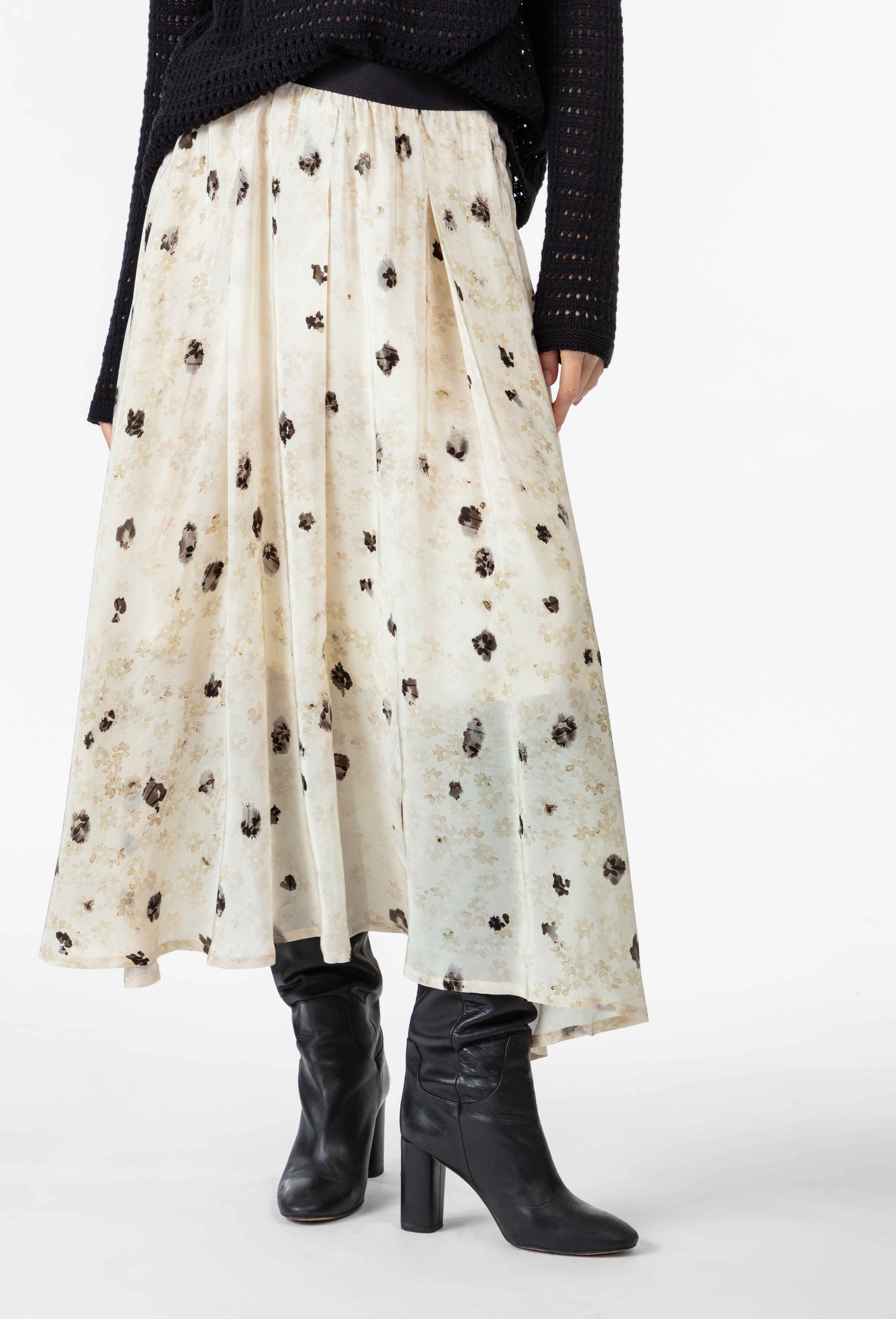 Jupe longue Loan en crepe beige 3