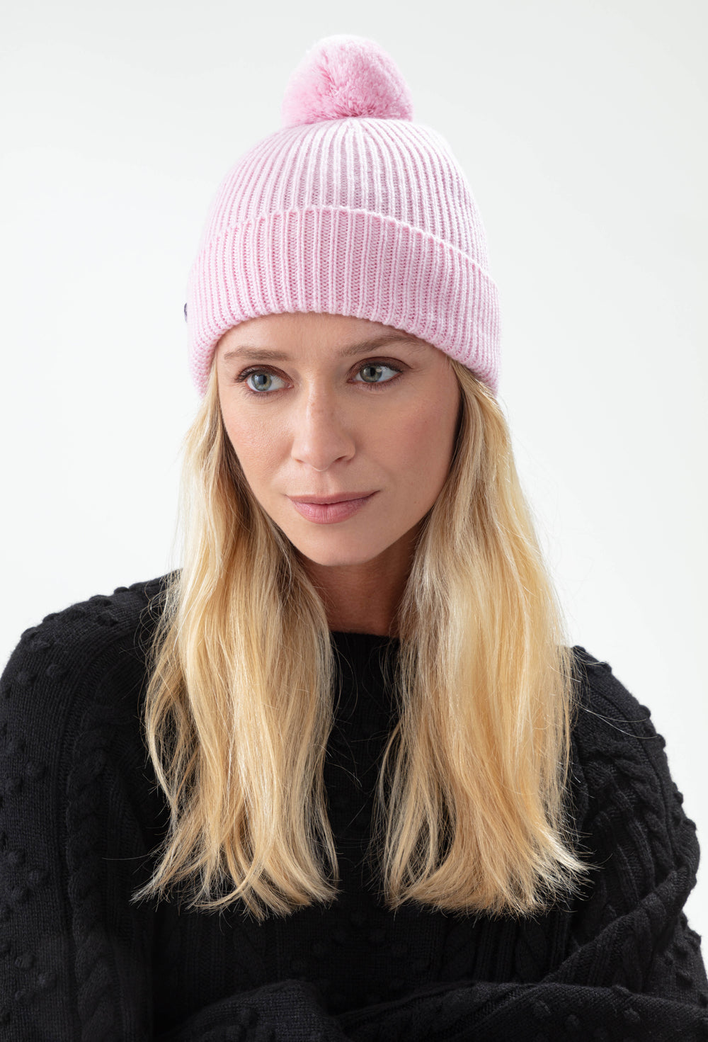 Bonnet Perrine rose poudre 100% laine 3