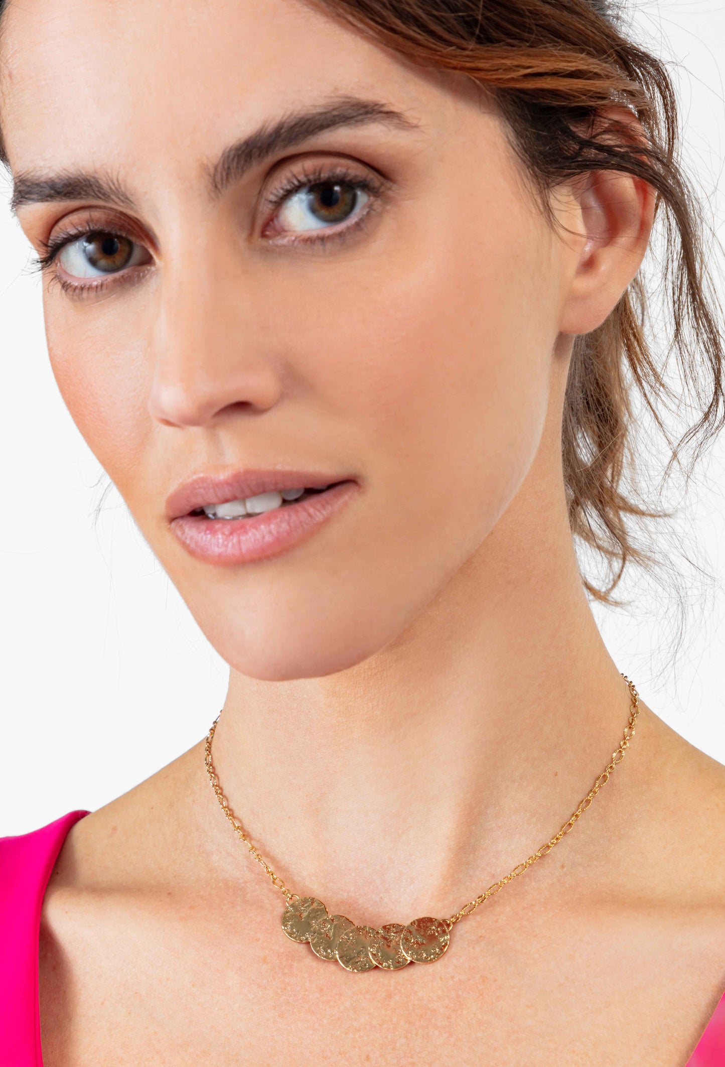 Collier Ade en laiton doré 3