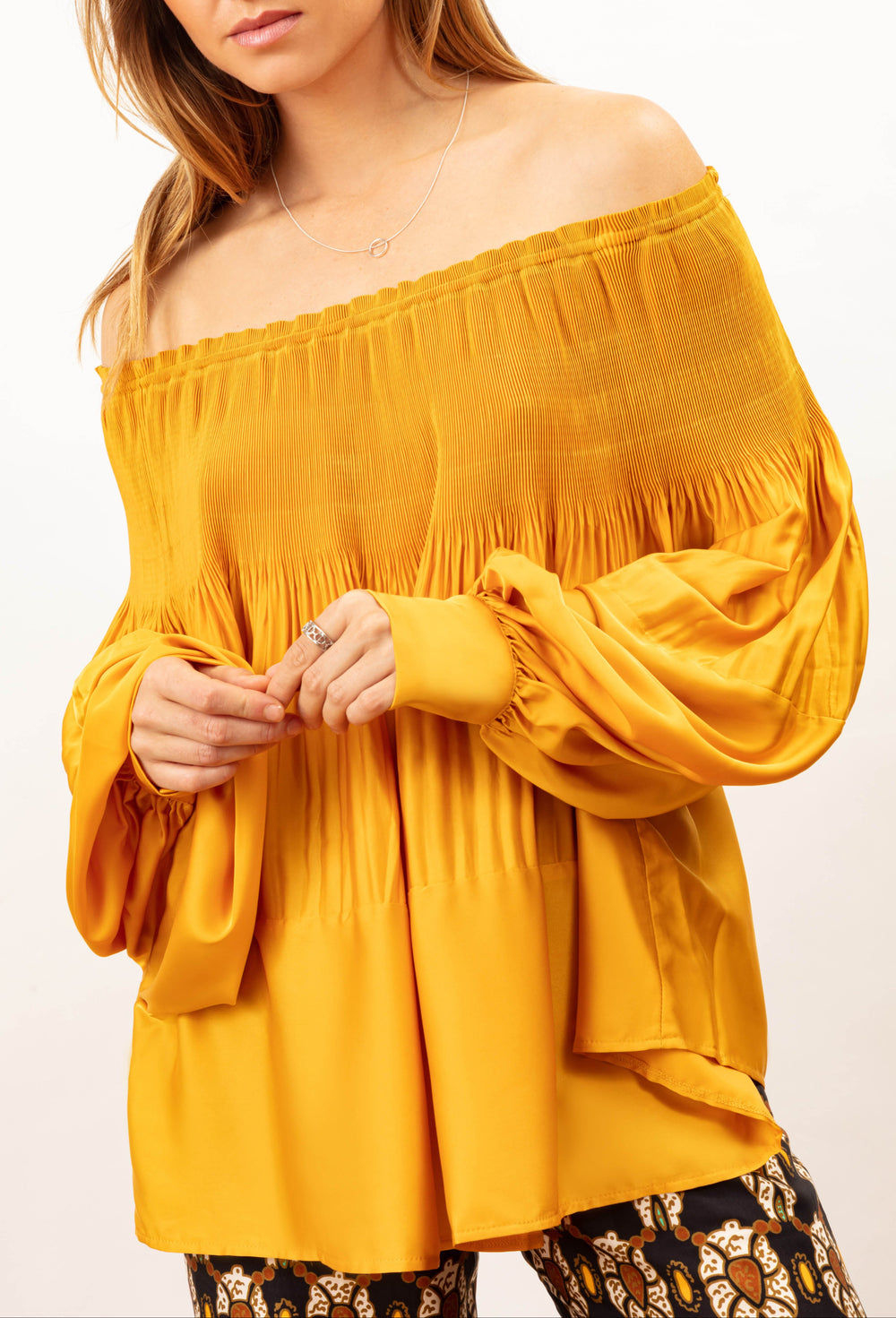 Blouse Wanda plissée ocre 1