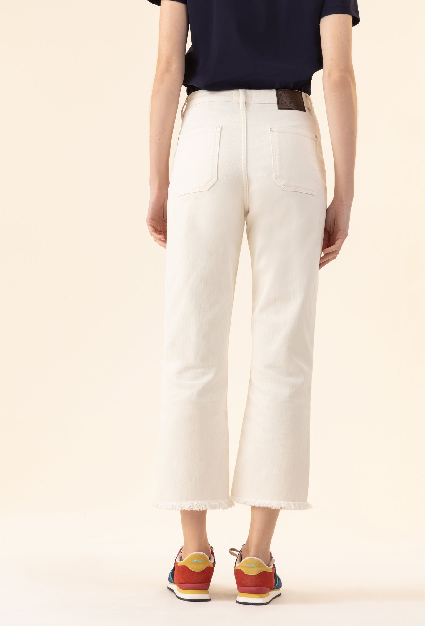 Jean Musc en coton écru 3