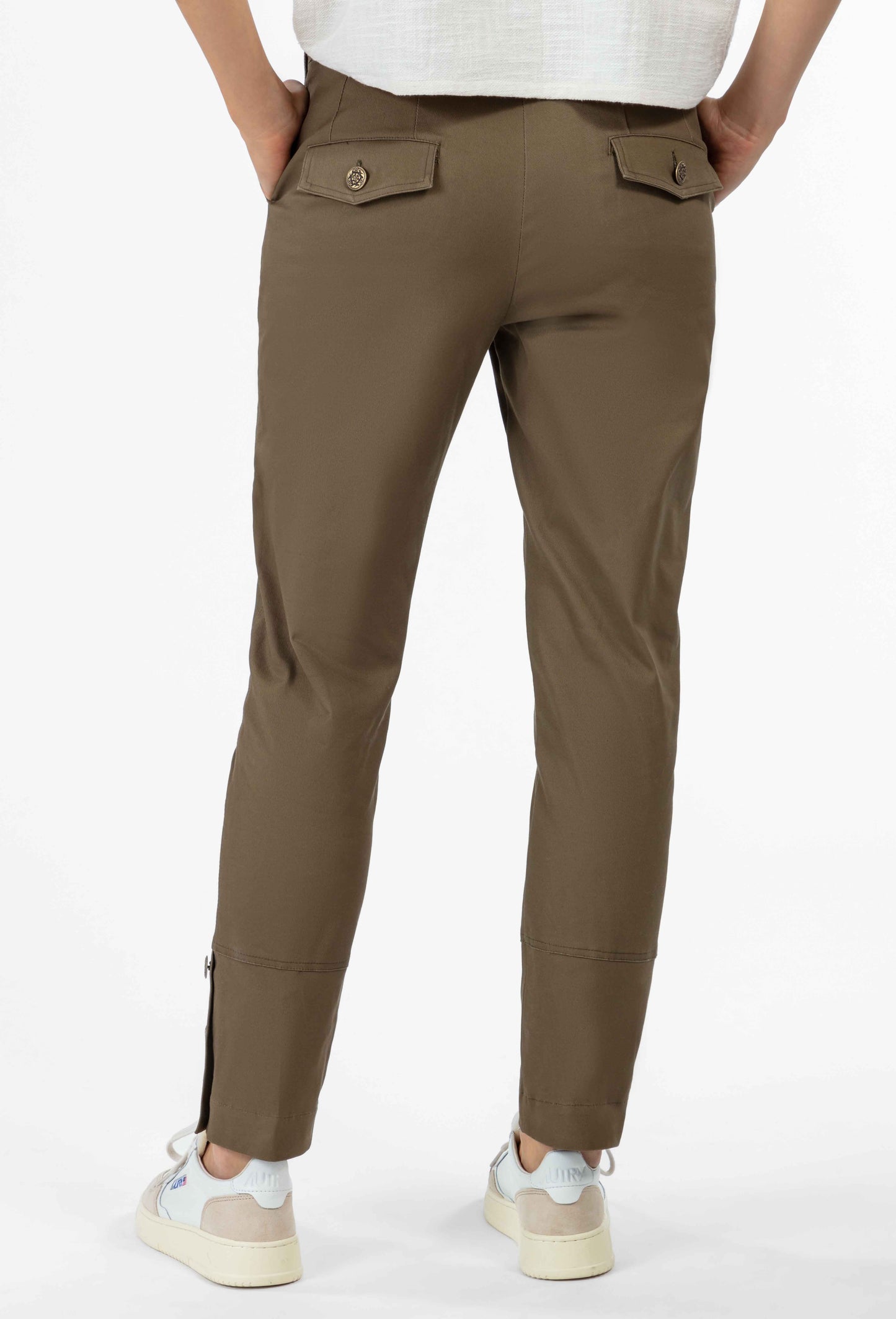 Pantalon carotte Tara en coton kaki 5