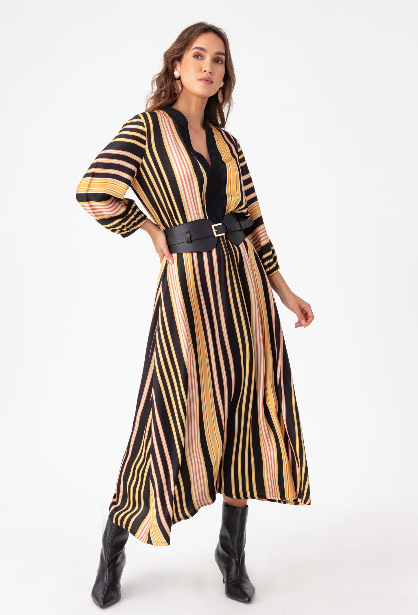 Robe longue ceinturée Narcisse 5