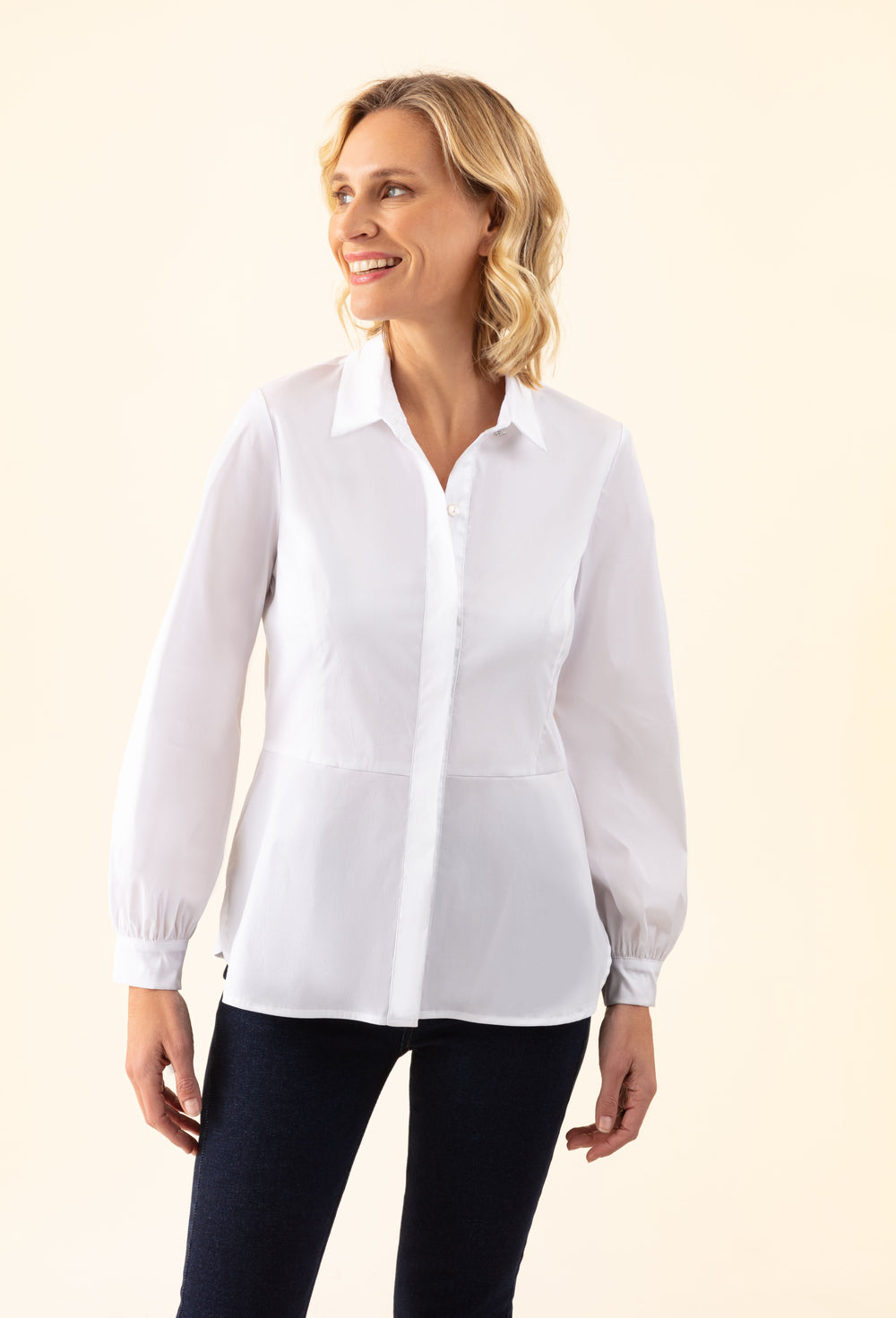 Chemise ajustée Sharlene blanche 1