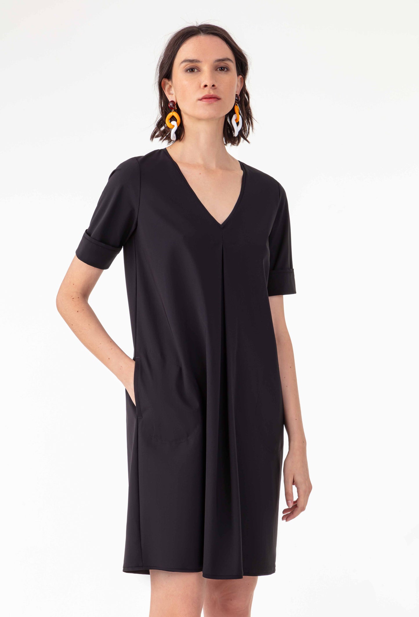 Robe t-shirt Flavia en jersey technique noire 1
