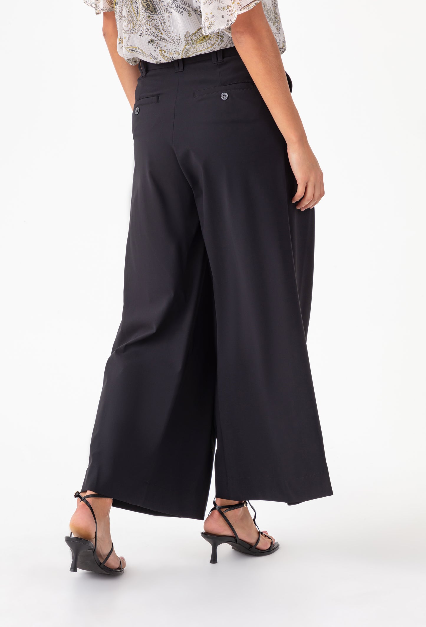Pantalon kanti coupe large noir en jersey technique 3
