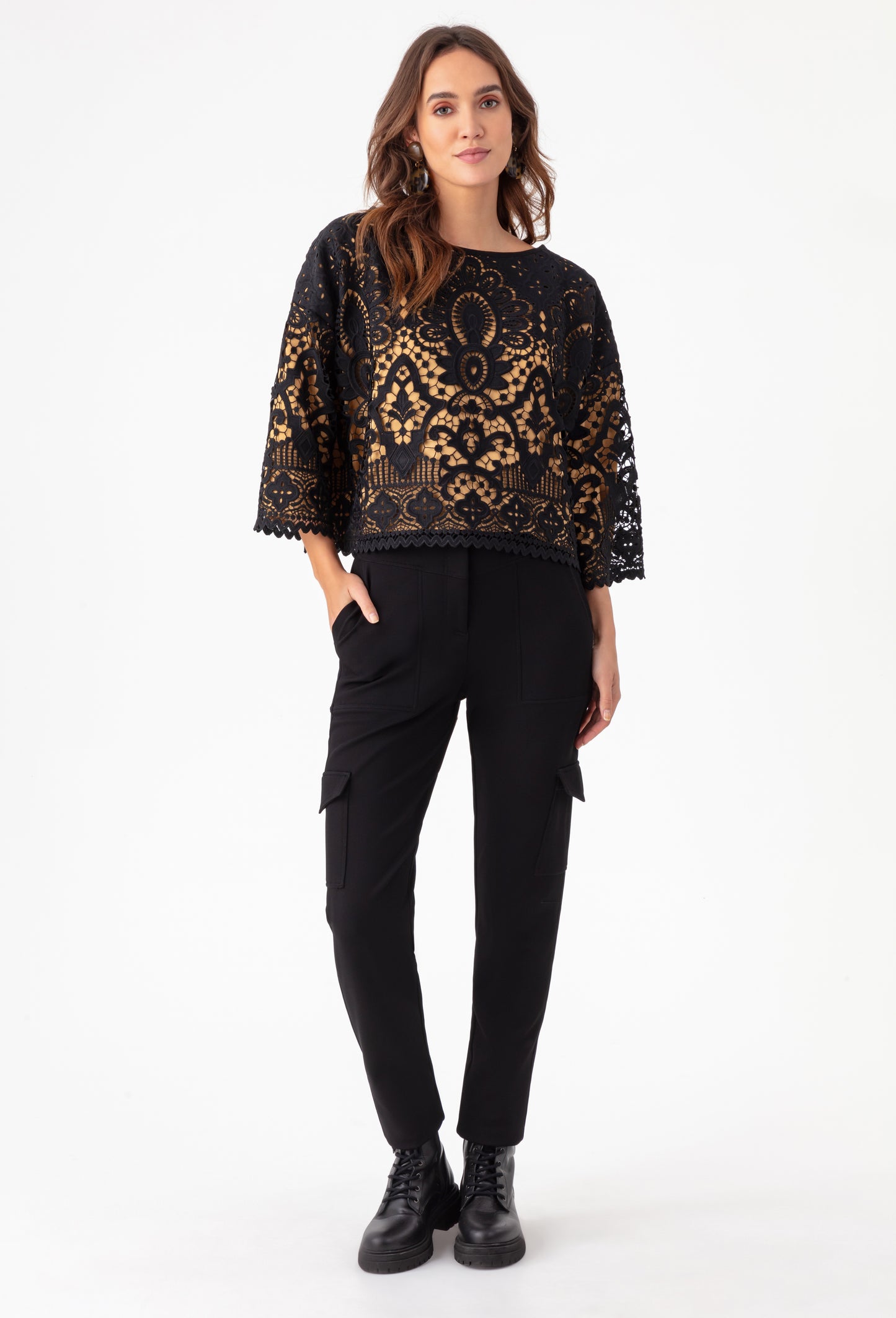 Pantalon à poches Kamila noir 1