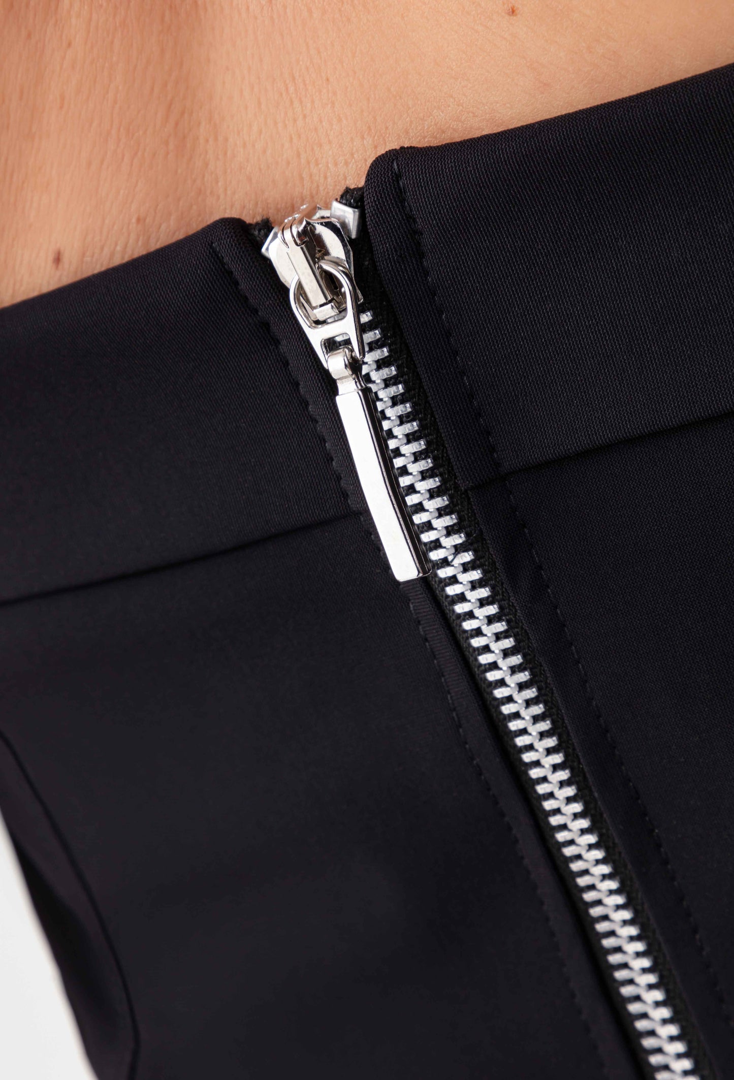 Bustier Camille noir en jersey technique 3