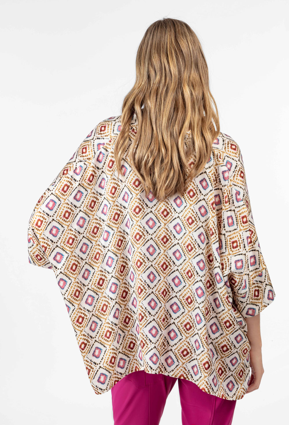 Chemise cubique Elynie en satin 2