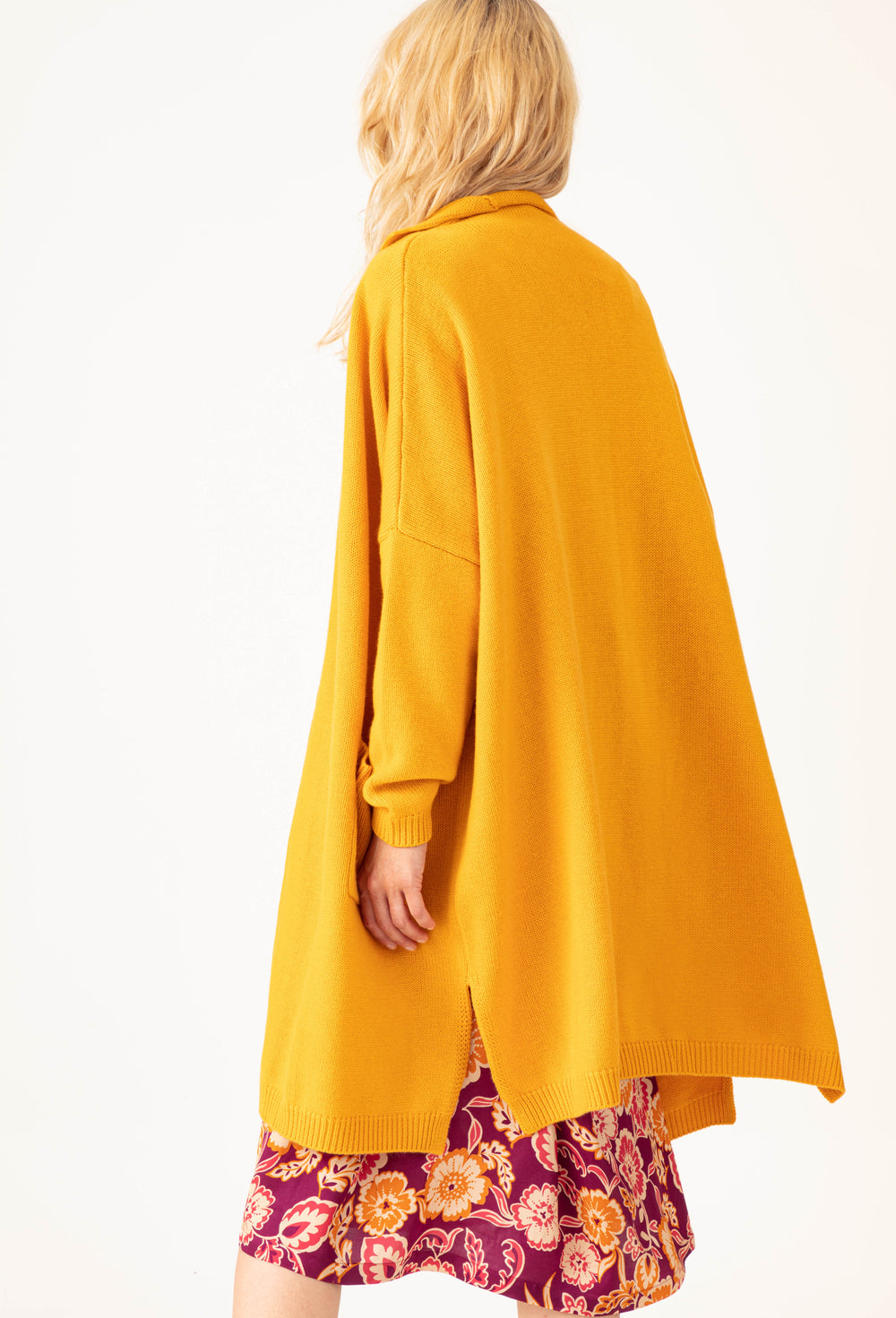 Gilet Amira en laine mangue 3