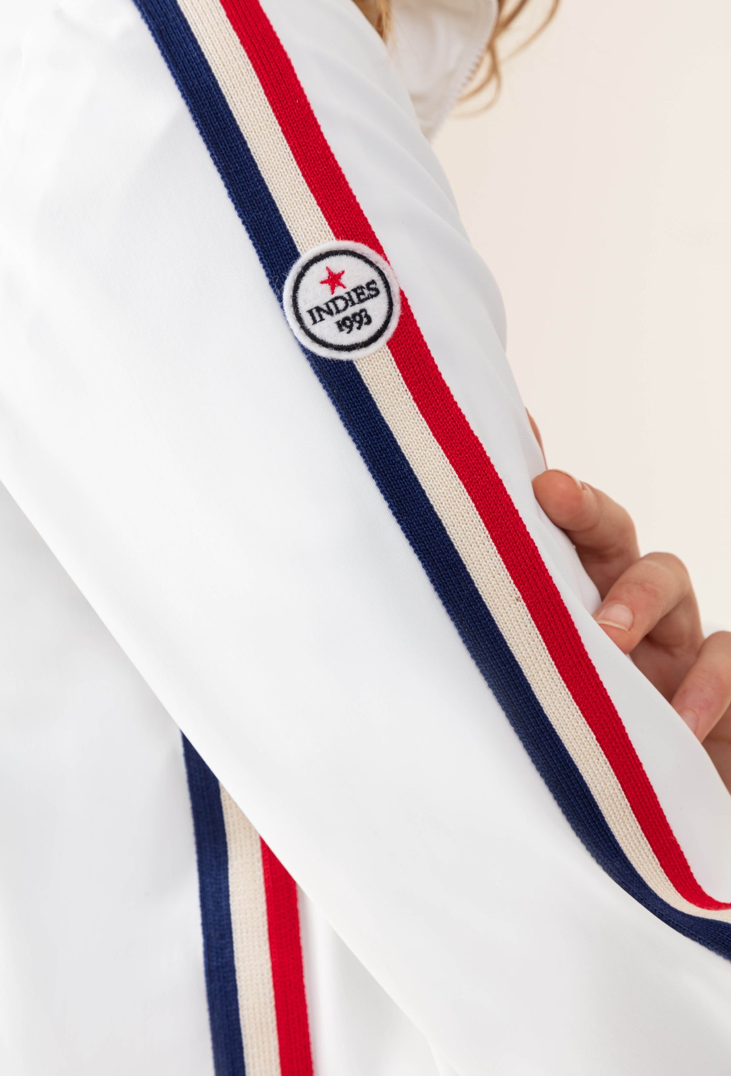 Blouson Serena blanc en jersey technique 3