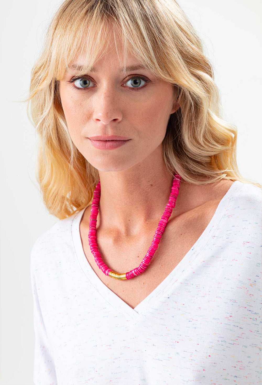 Collier Cauris fushia 2