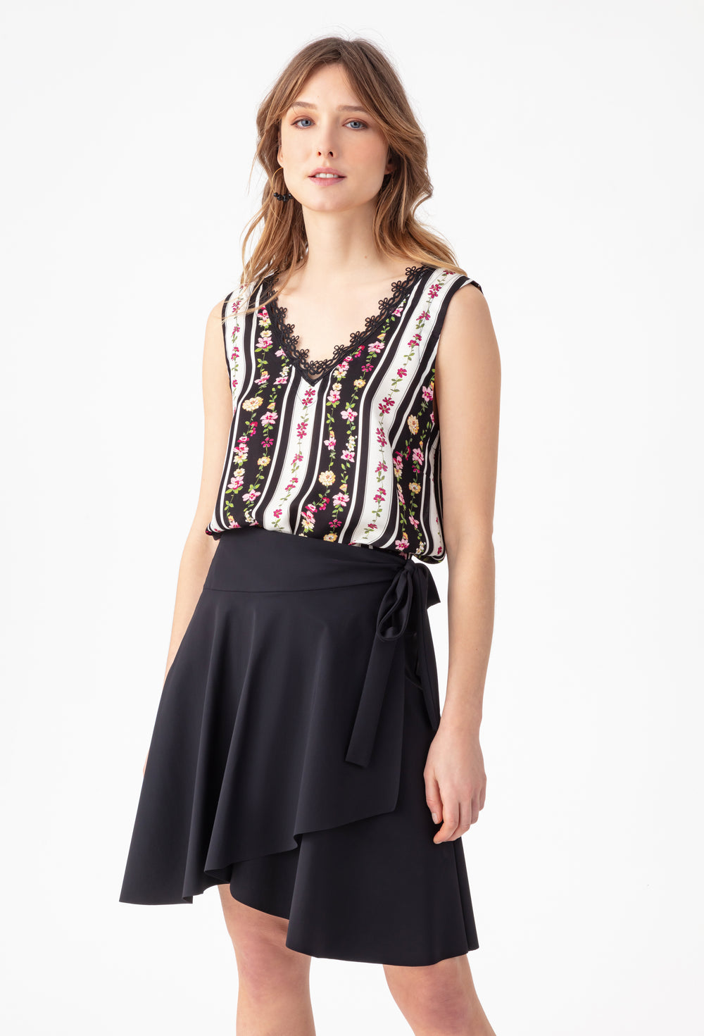 Jupe portefeuille Yumi en jersey technique 1