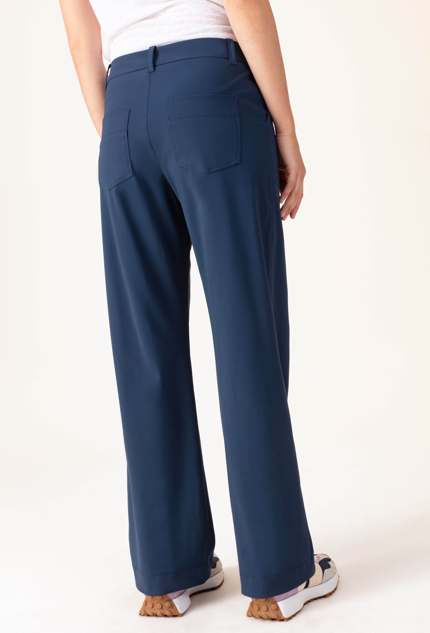 Pantalon Sandra navy en jersey technique 3
