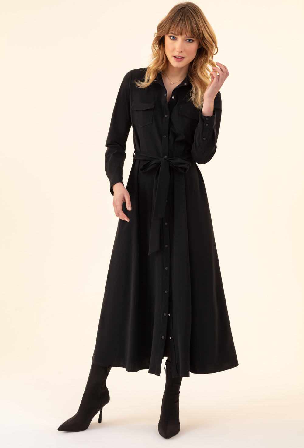 Robe longue Oscar noire en jersey technique 1