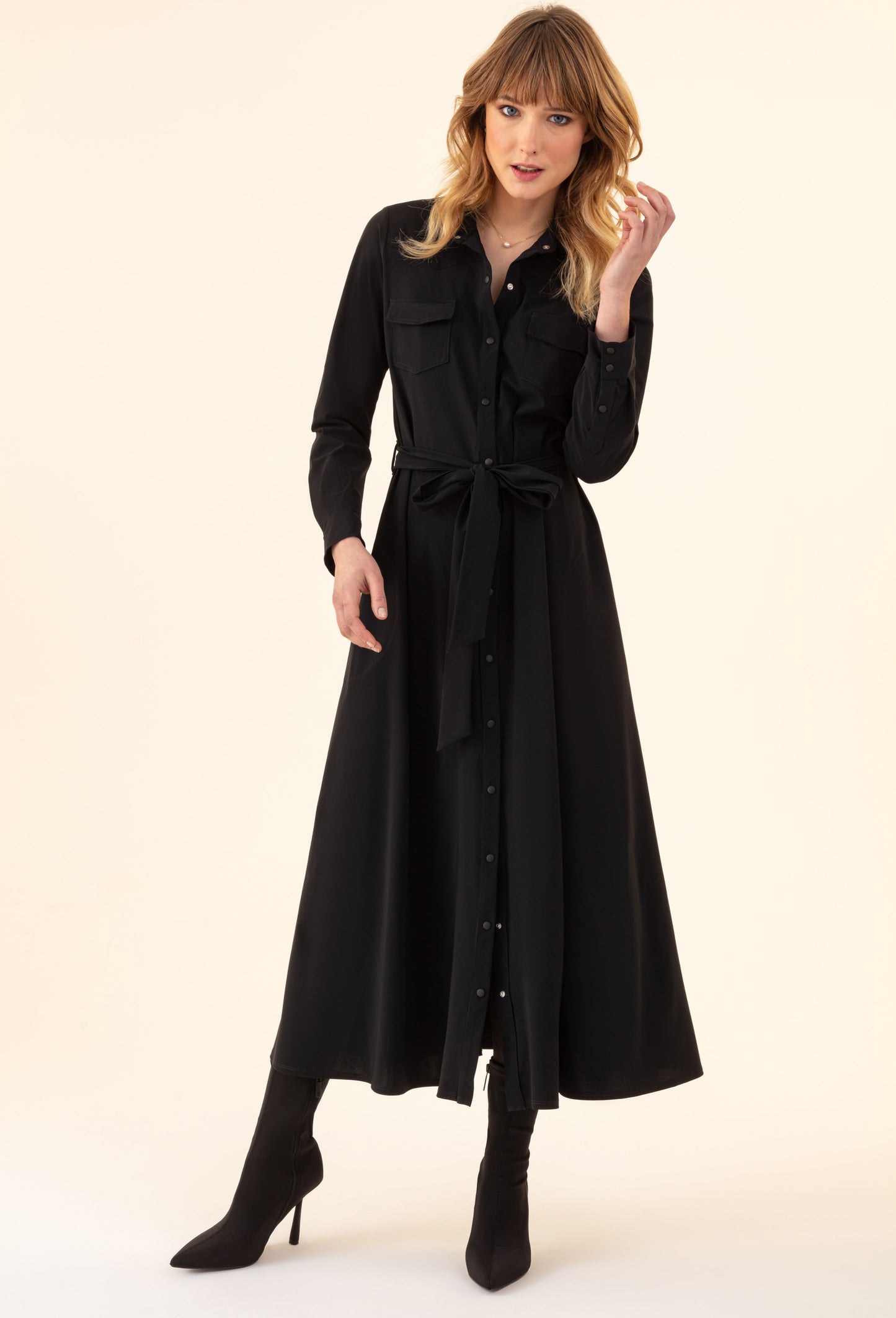 Robe longue Oscar noire en jersey technique 1