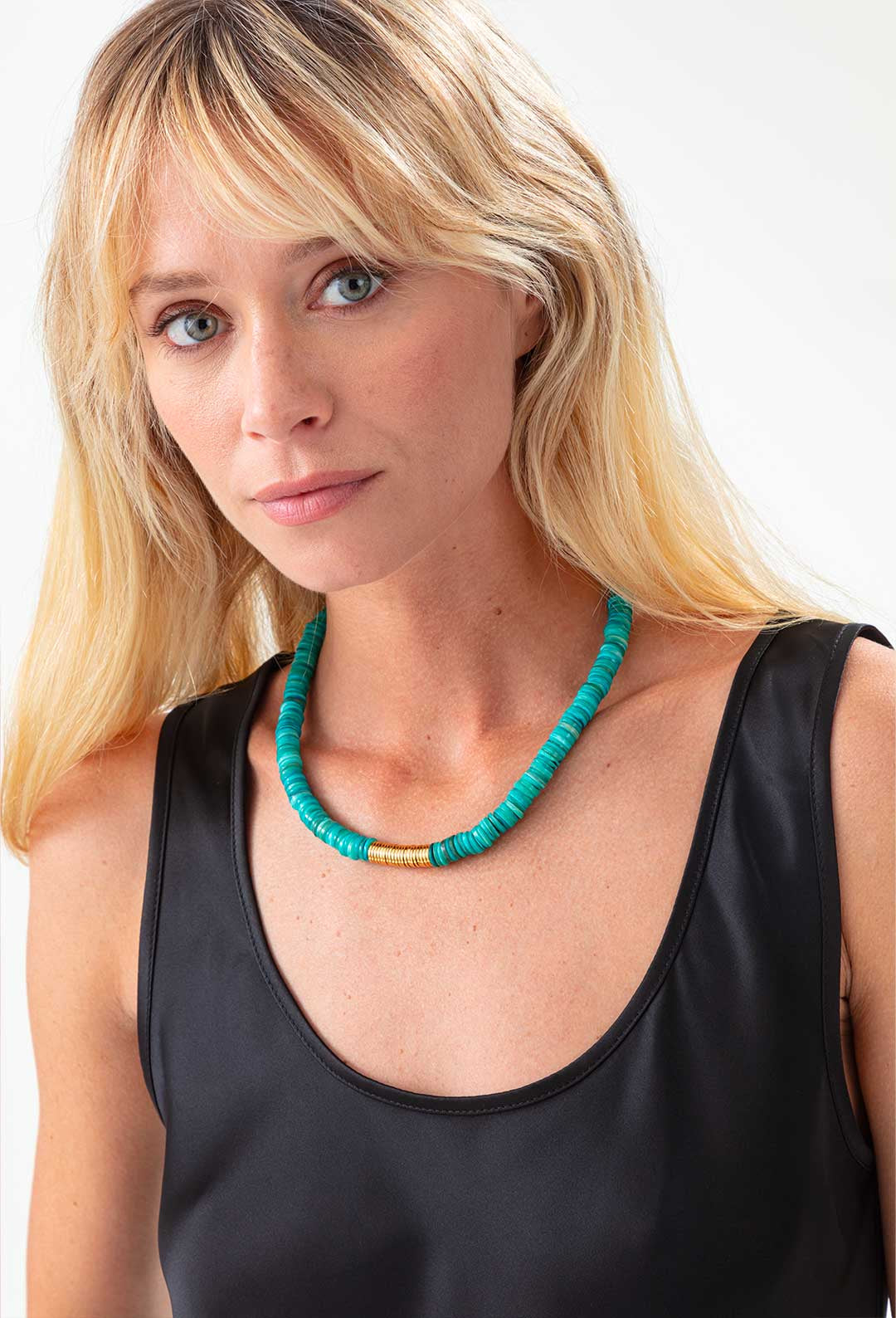 Collier Cauris turquoise 1