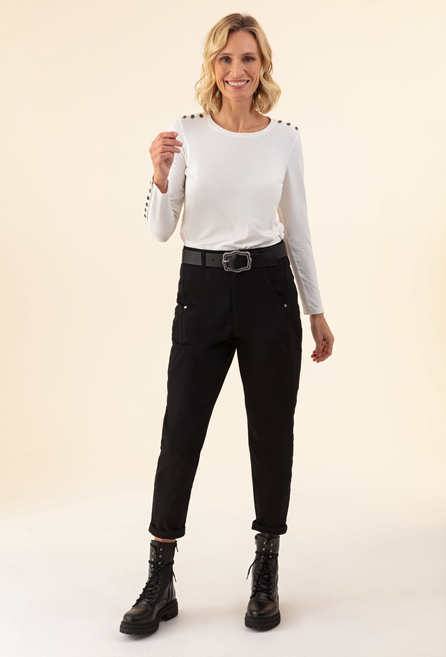 Jean Paule noir coupe droite en coton 1