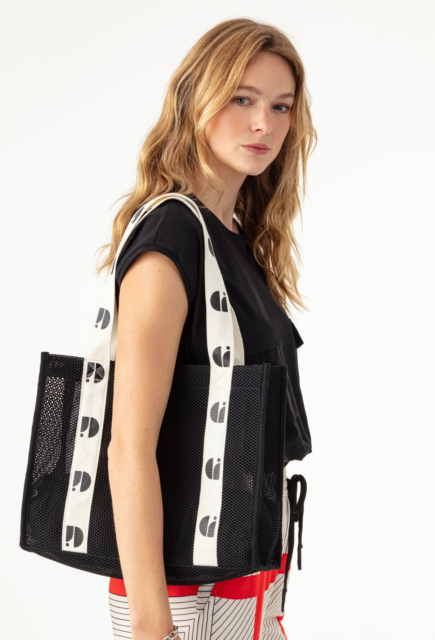 Tote bag LIMITLESS