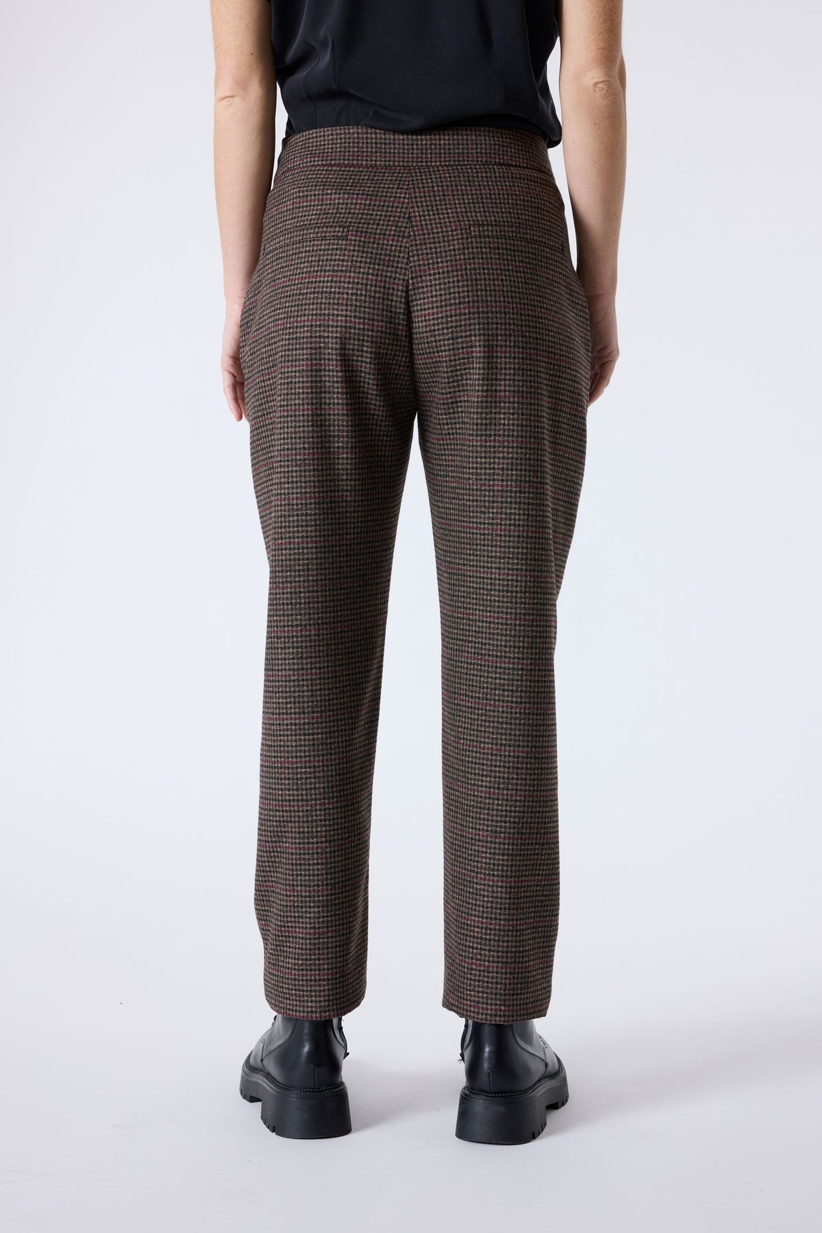 PEAKY trousers