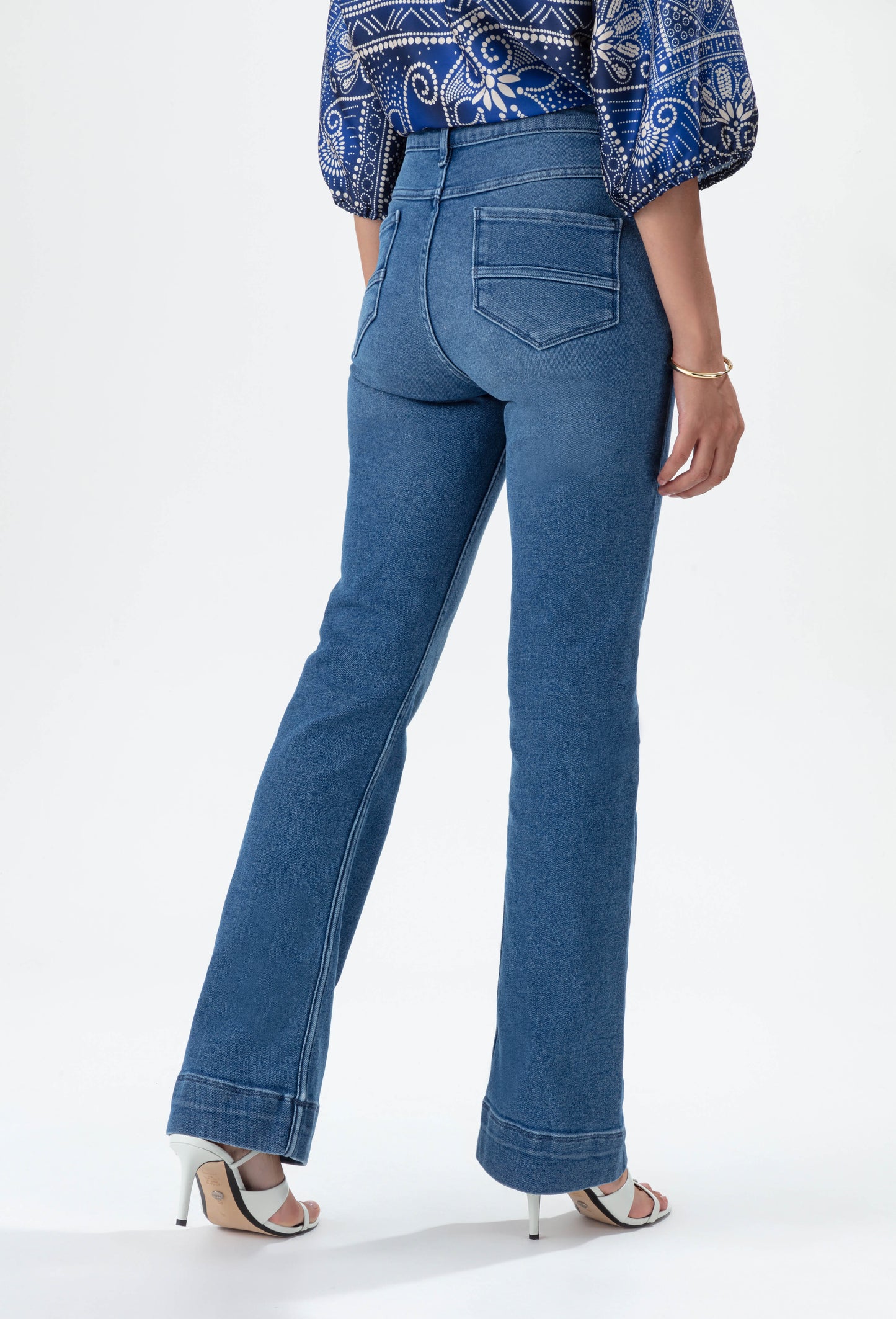 Jean Tradition bleu coupe flare 3
