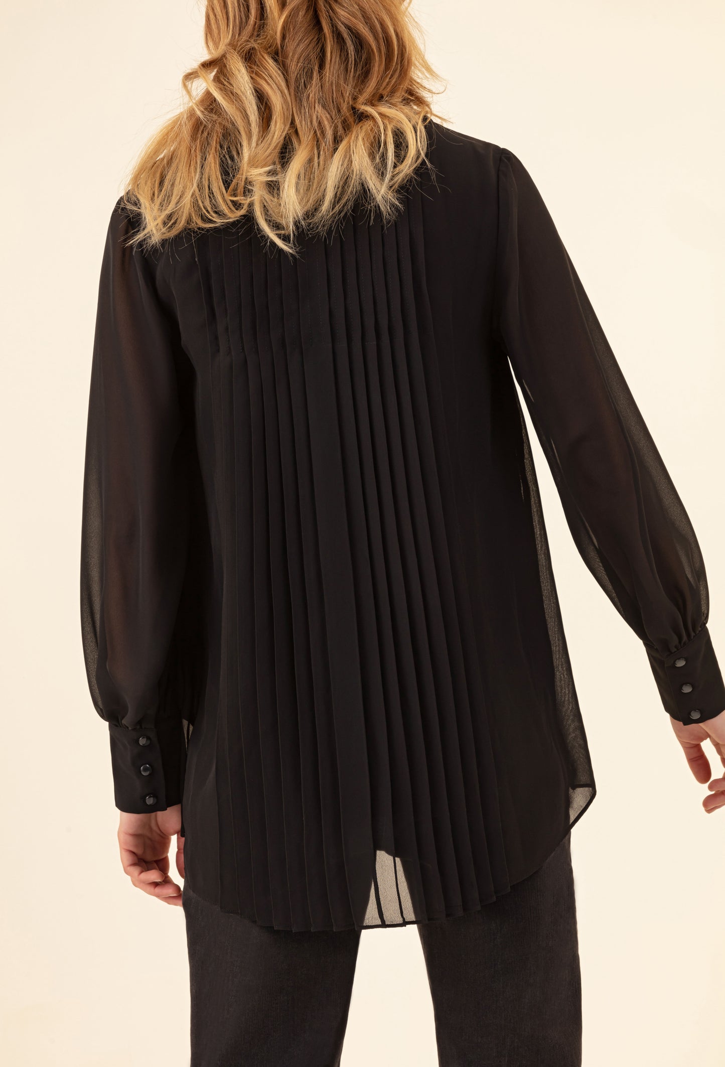 Blouse plissée Bobby noire 2