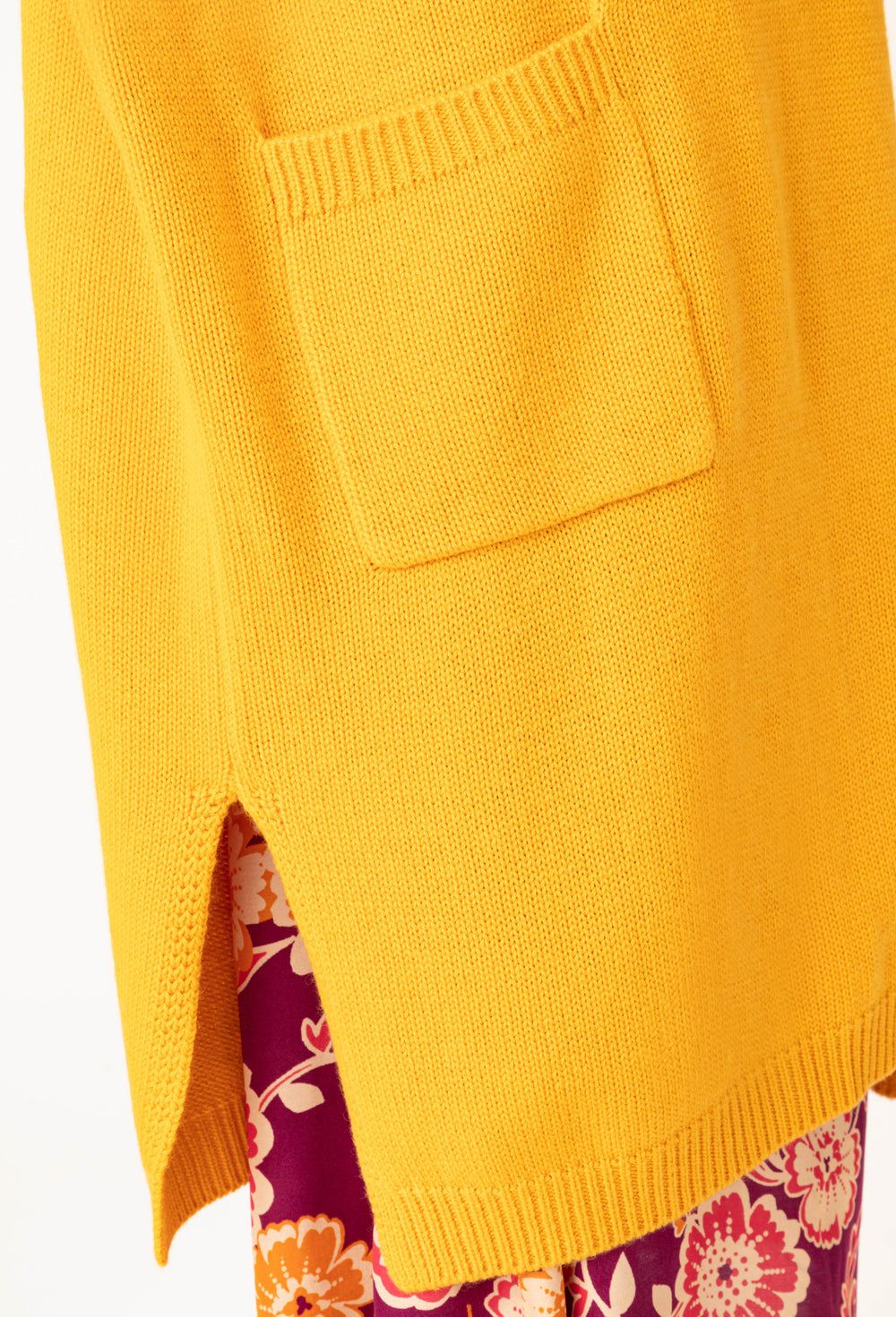 Gilet Amira en laine mangue 4