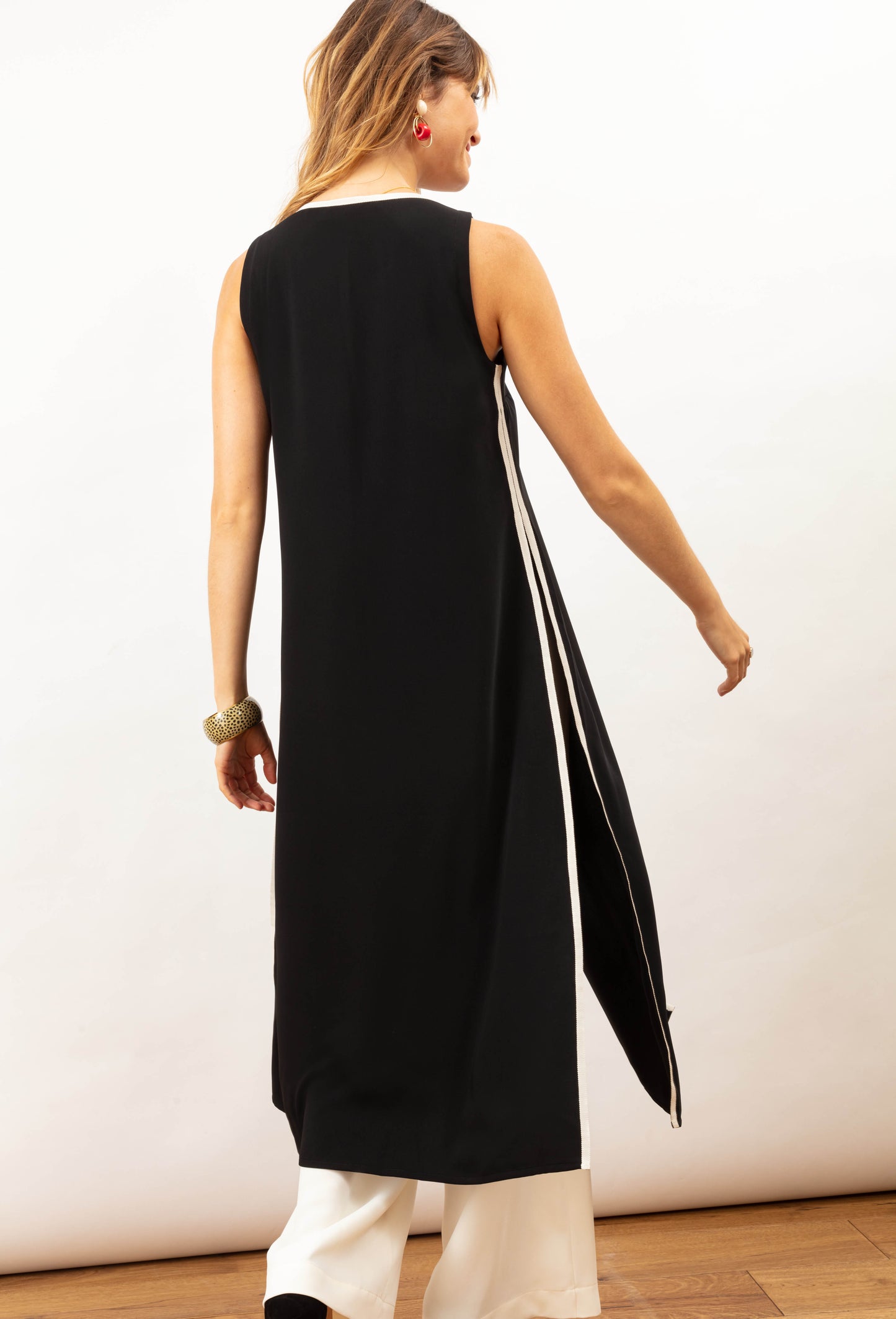 Gilet long Isabella noir 4
