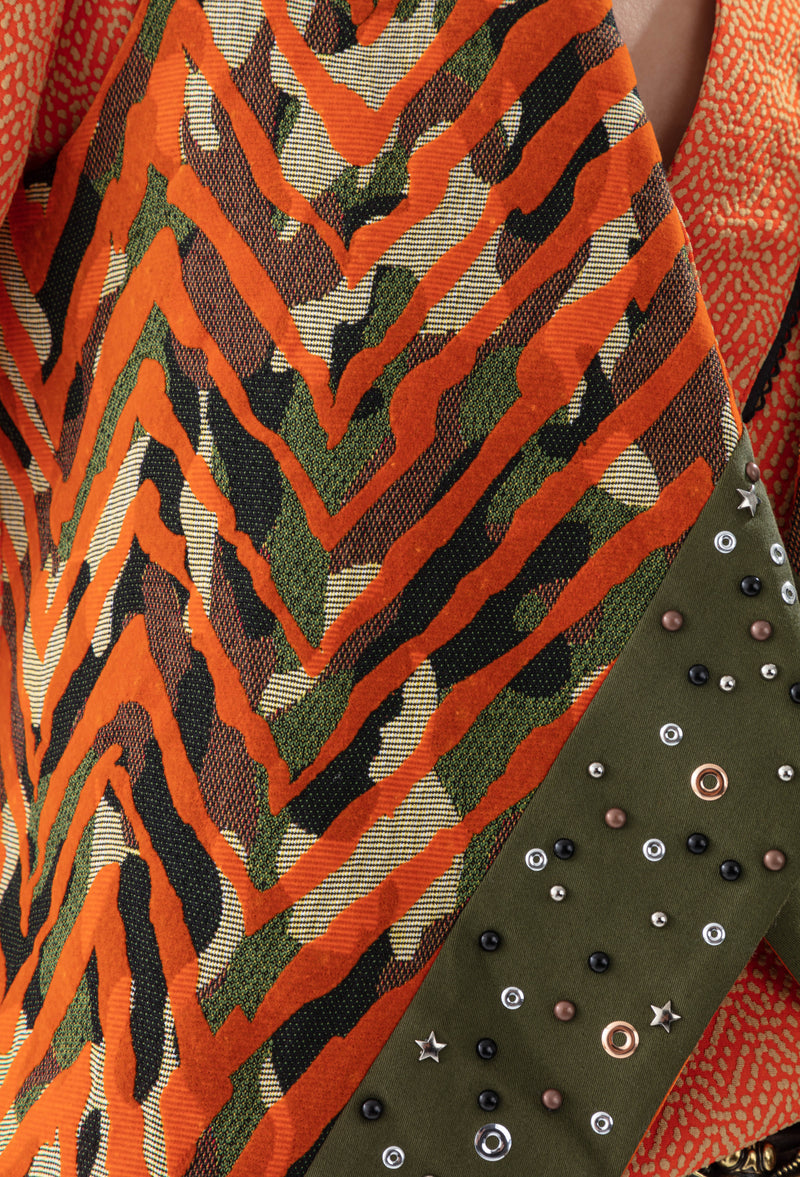 Gilet sans manches Emblème imprimé orange et kaki 2