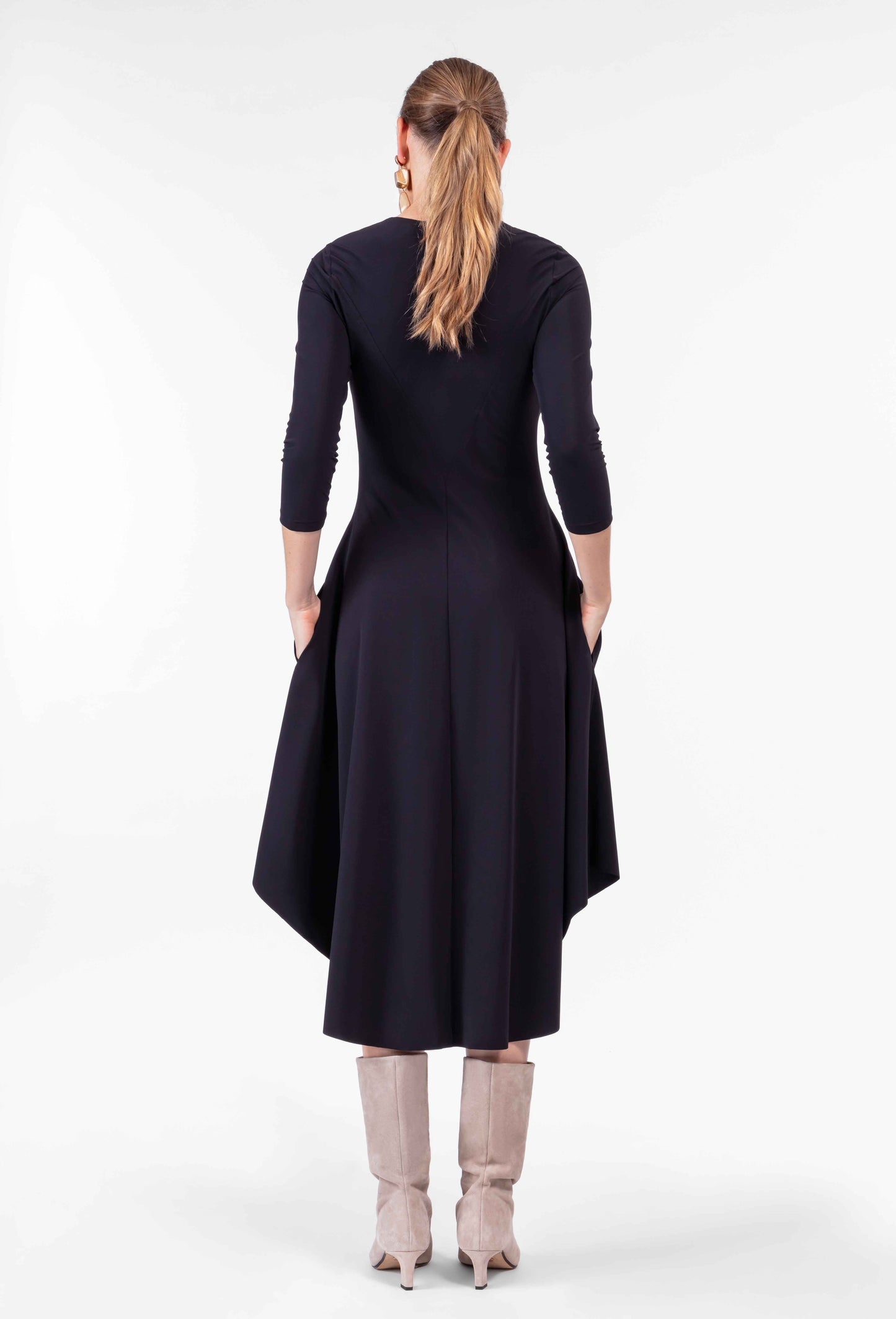 Robe Sacha en jersey technique noir 4