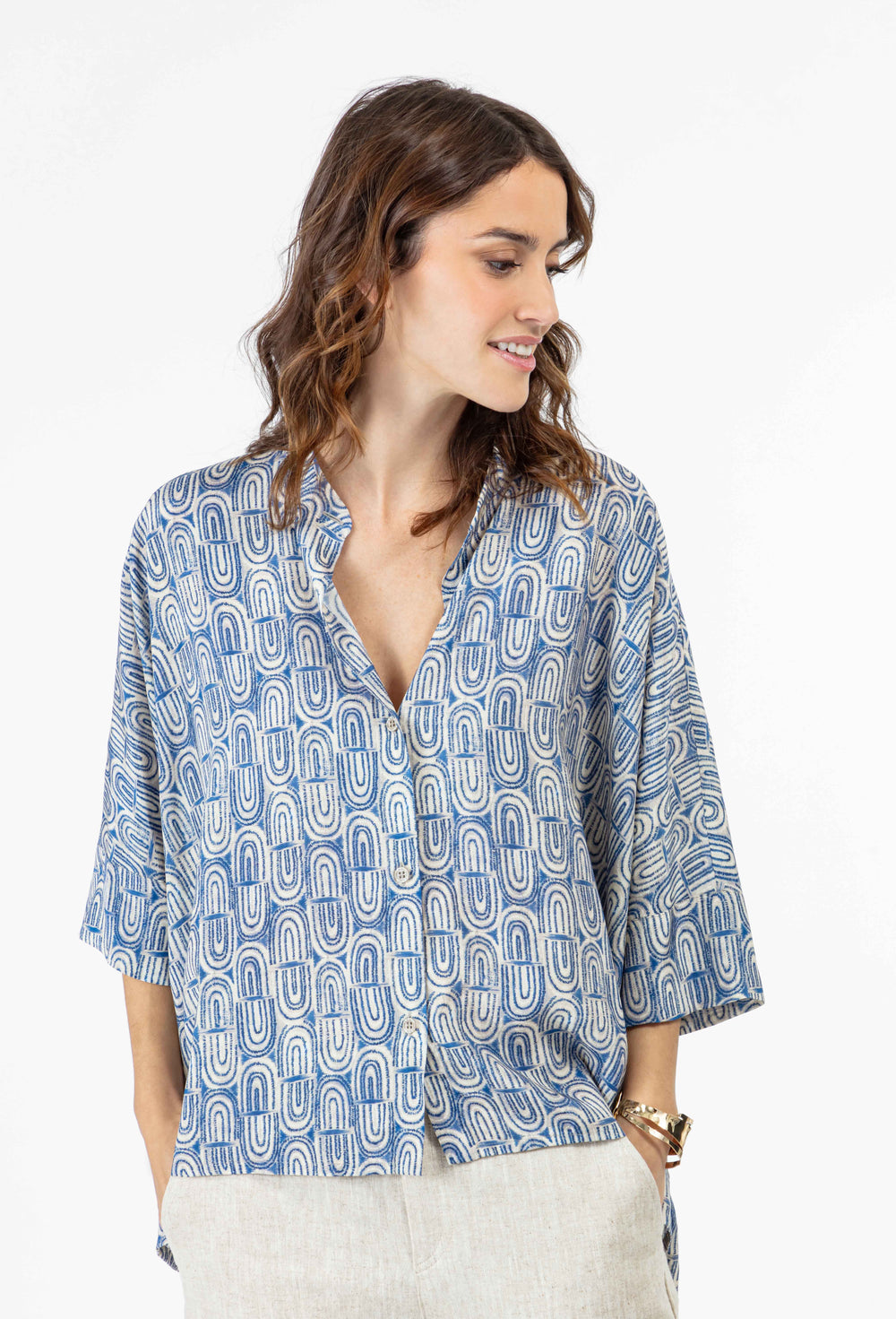 Chemise cubique Elynie en satin 1