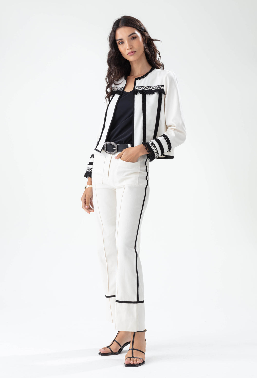 Pantalon Curry blanc et noir coupe wide 1