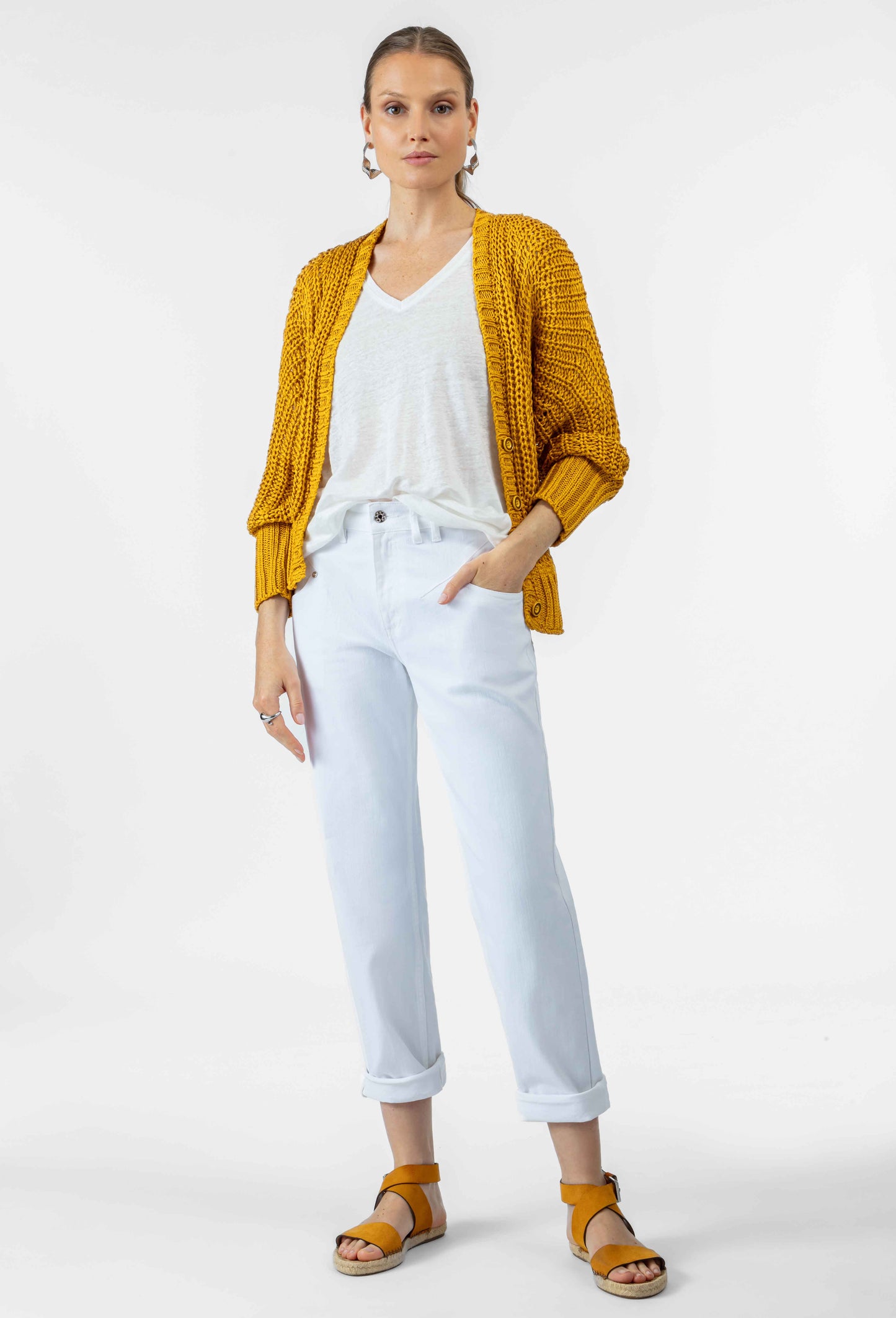 Cardigan Lona ocre 4