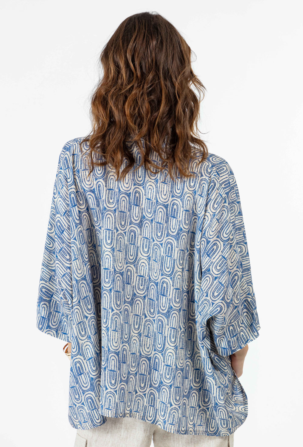 Chemise cubique Elynie en satin 3