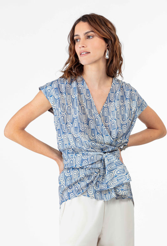 Blouse cache-coeur Gia en satin 1