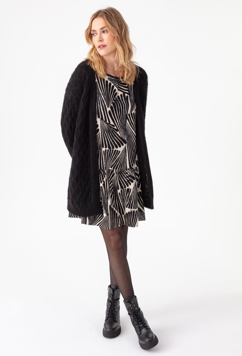 Robe courte Swan imprimé plumages 5