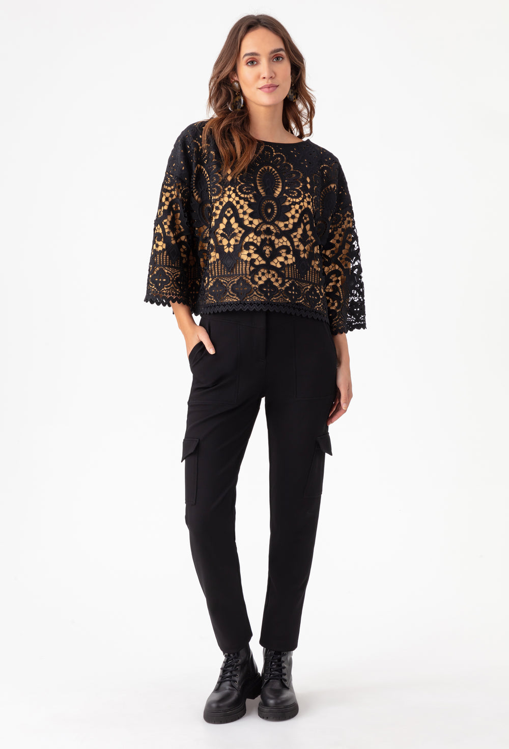 Pantalon à poches Kamila noir 1