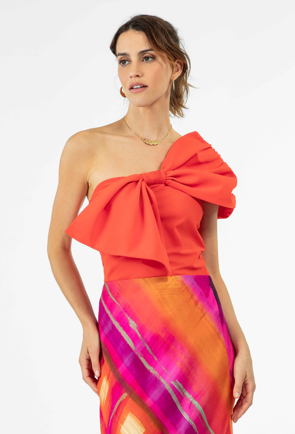 Top asymétrique Alma en jersey technique orange 1