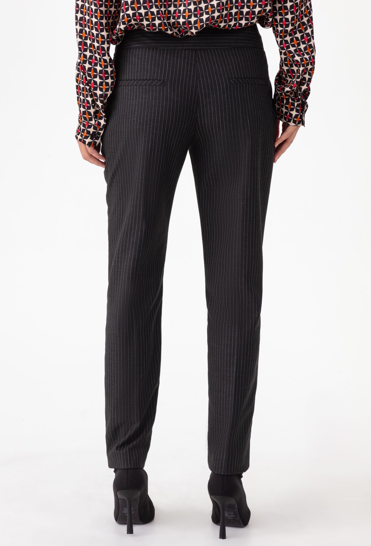 Pantalon cigarette Julian à rayures 4