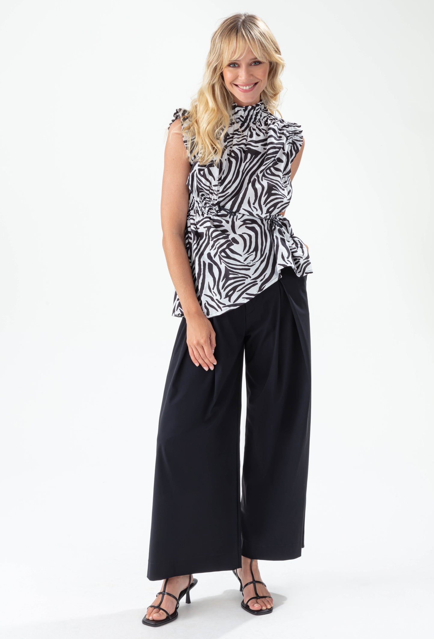 Pantalon kanti coupe large noir en jersey technique 1