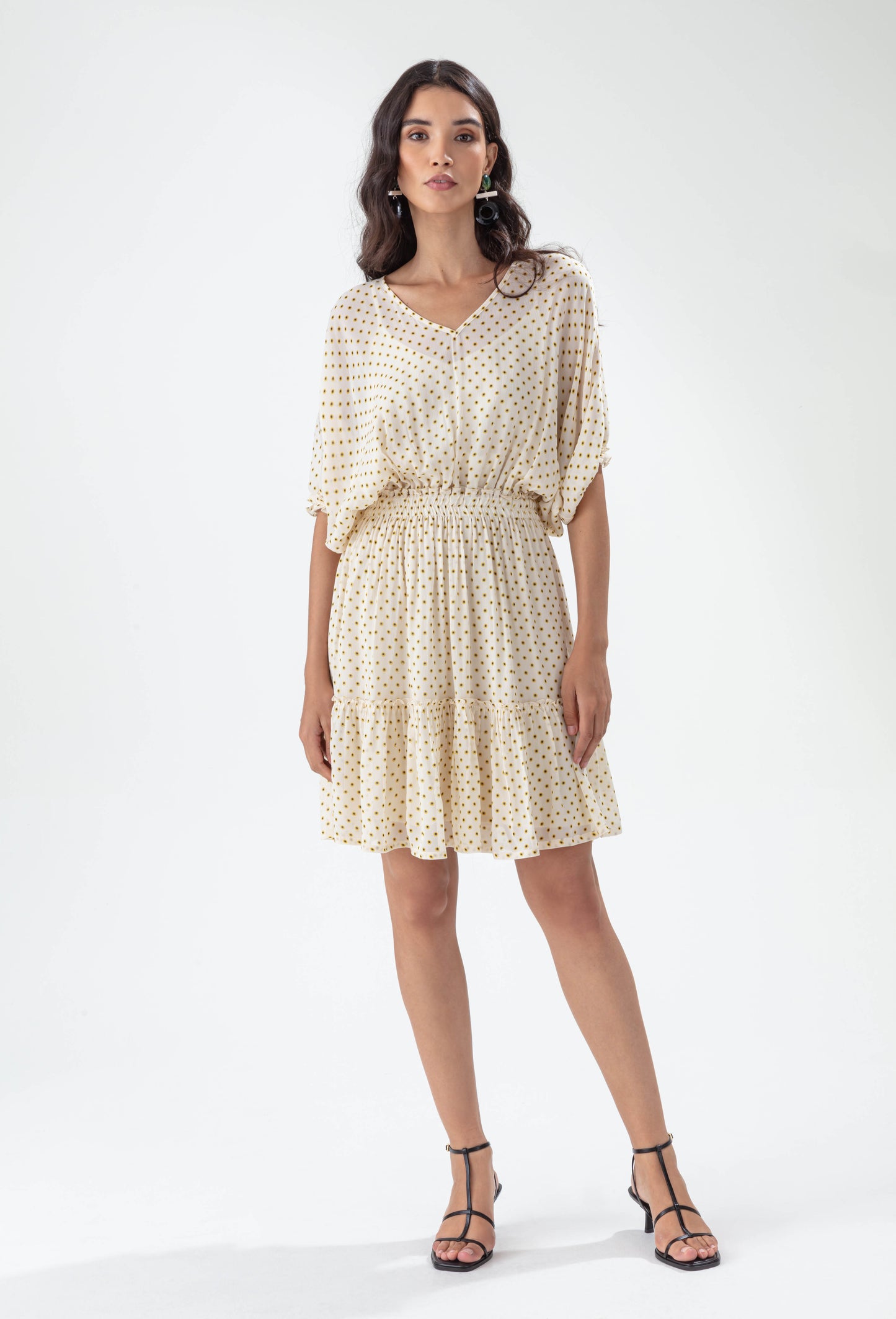 Robe Nuance écru à pois jaune et noir 4