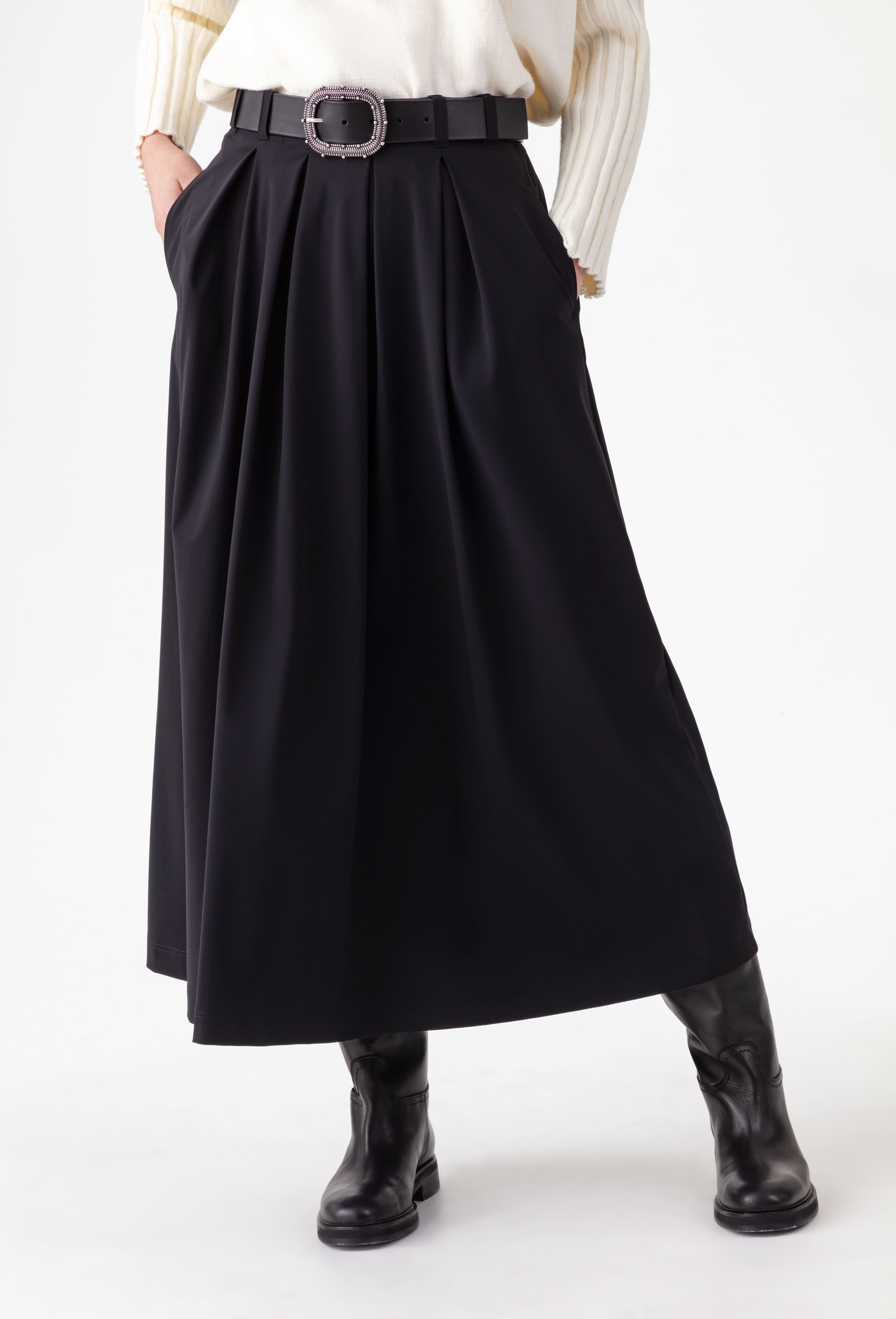 Long black Tyra skirt in technical jersey | INDIES