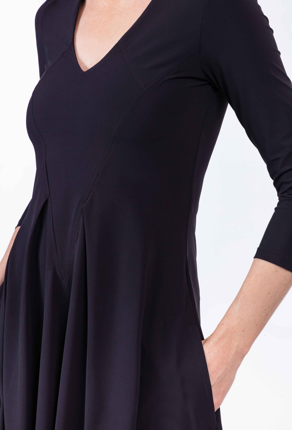 Robe Sacha en jersey technique noir 3