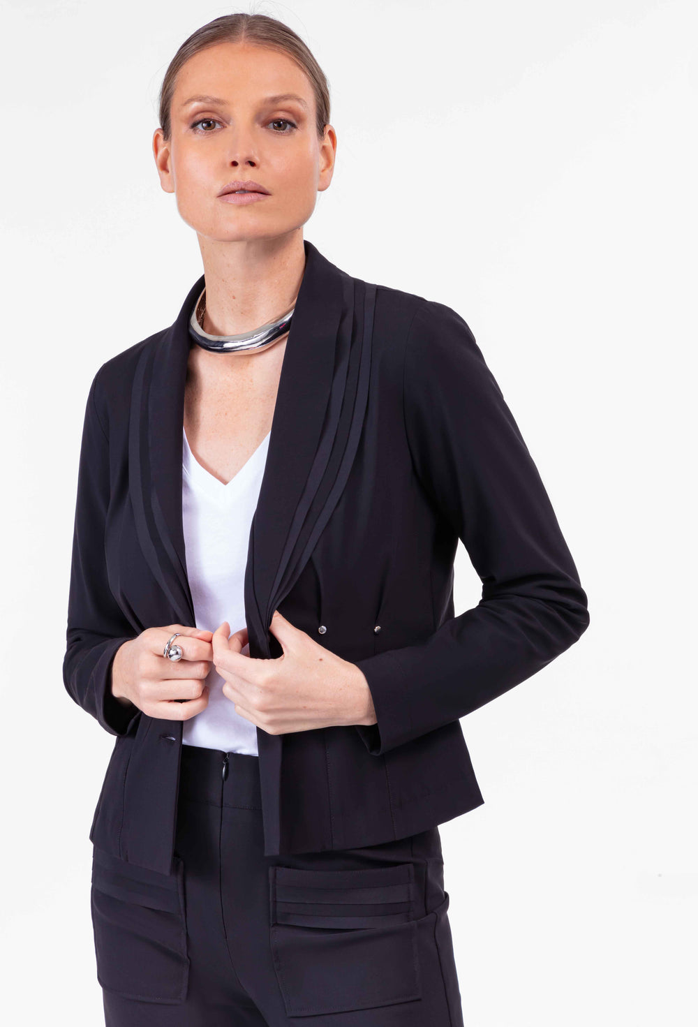 Veste ajustée Ivane en jersey technique noir 3