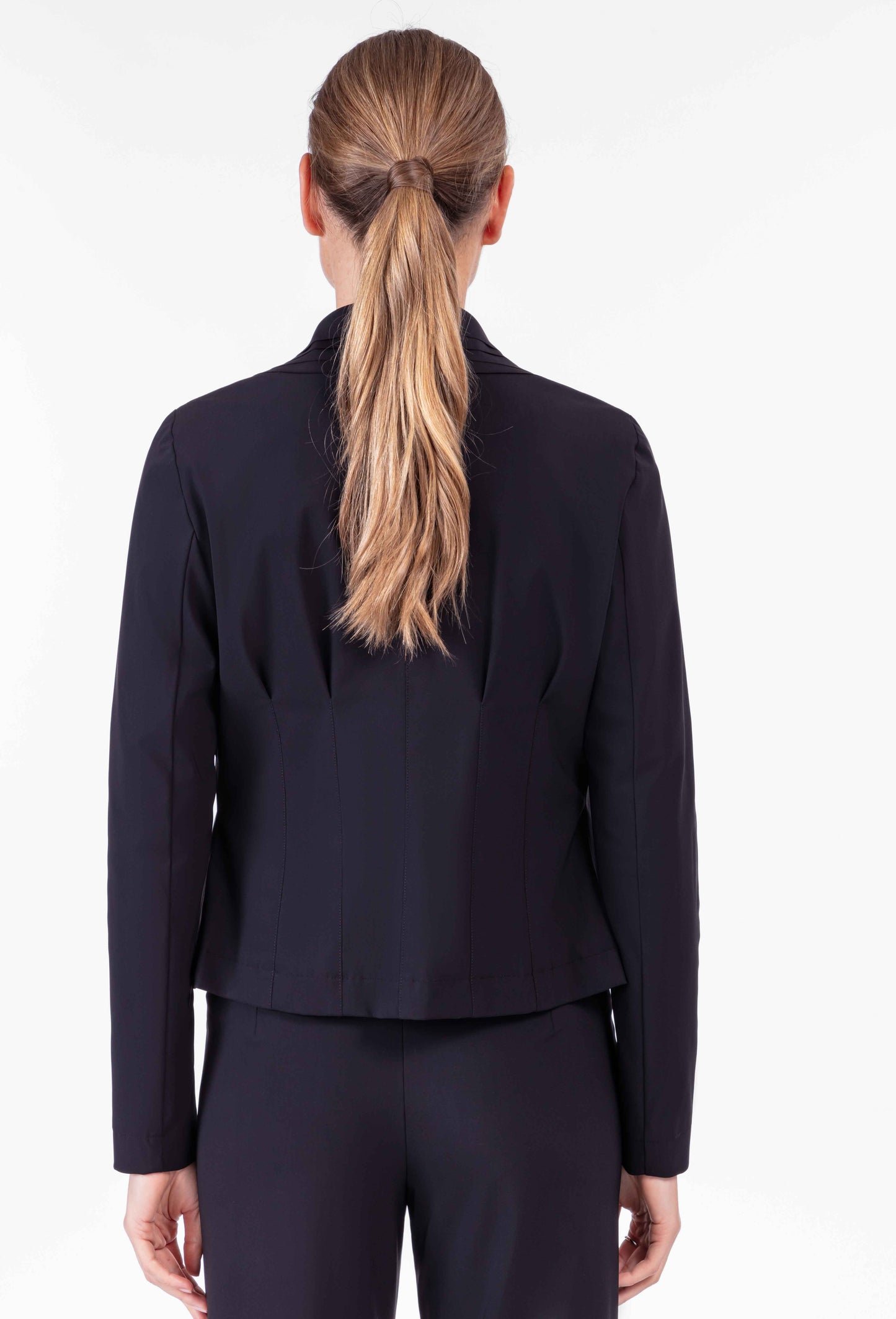 Veste ajustée Ivane en jersey technique noir 4
