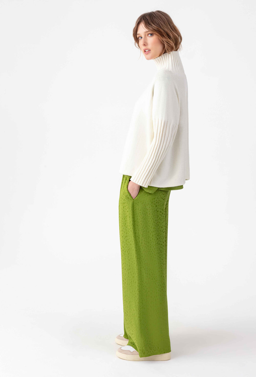 Pantalon large vert Aimi 6