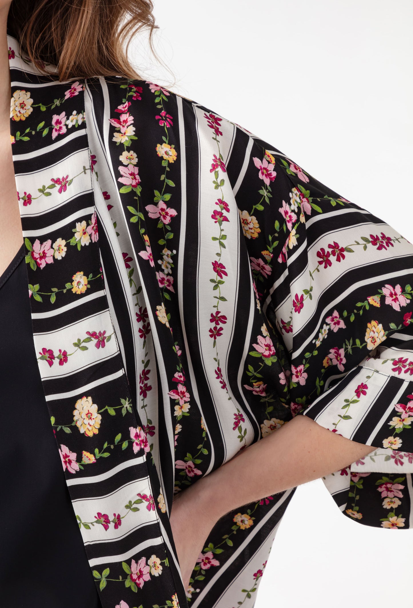 Kimono court Hana 3