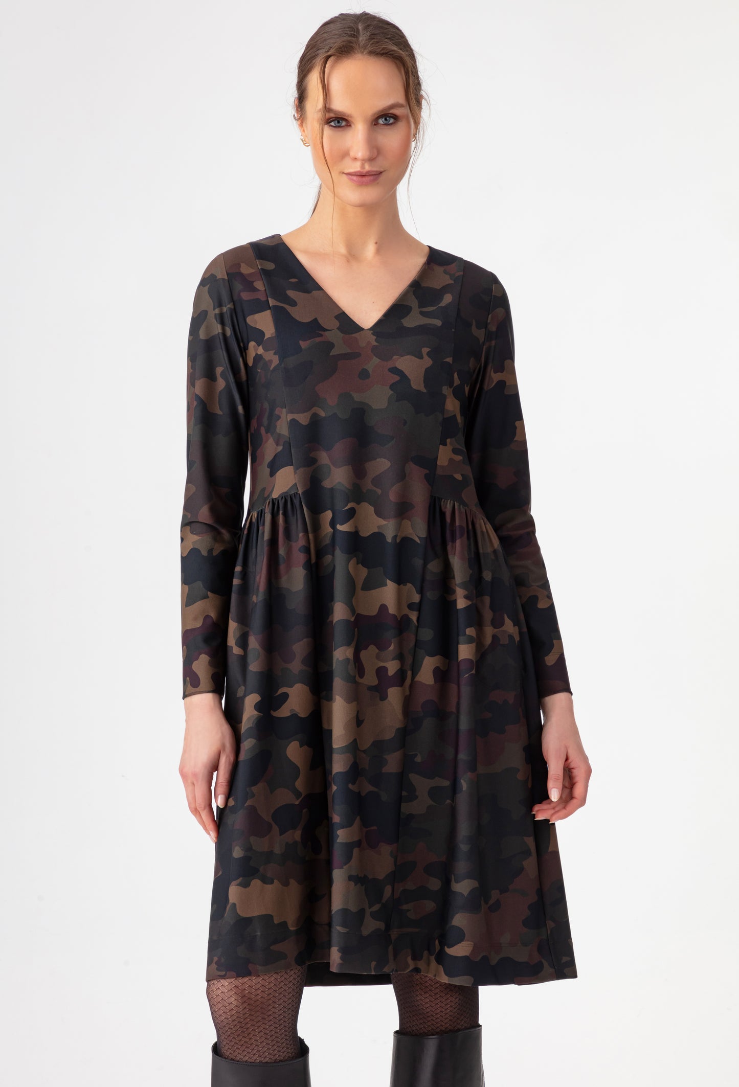 Robe courte Sloane militaire en jersey technique 1